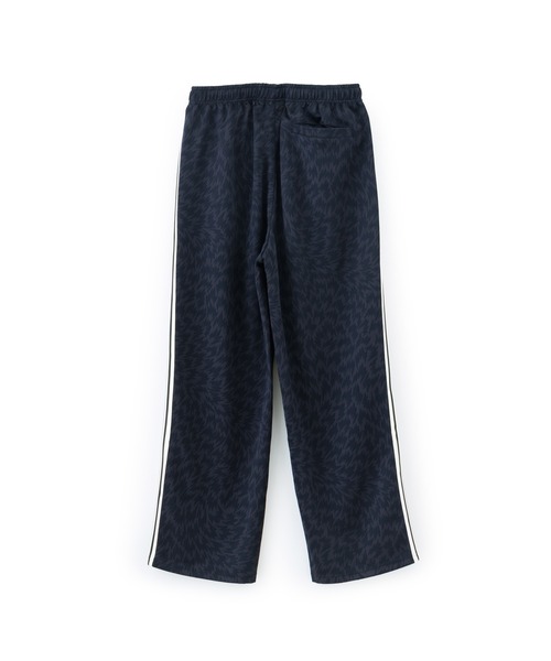 FILA(フィラ)の「ELEY KISHIMOTO×FILA TRACK PANT / イーリーキシモト×フィラ トラックパンツ(その他パンツ・レディース・ダークカーキ/ブラック・S/M/L/XL)」の3枚目の写真