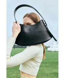 2WAYワイドハンドルラウンドバッグ / 500mlペットボトル収納可