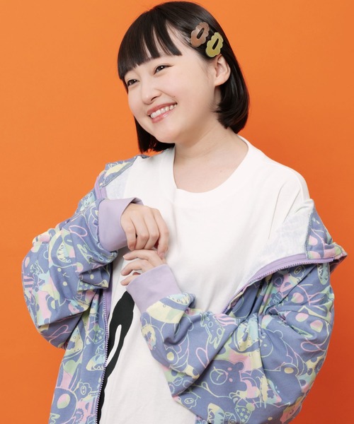 ScoLar（スカラー）の「362127：Parityキャラ大集合ペイント風柄 接触冷感パーカー（パーカー・メンズ・チャコールグレー/グリーン/ブルー・M）」の8枚目の写真