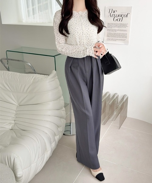 mily bilet(ミウィビレット)の「【mily bilet】ぽこぽこシアーが主役級。着るだけで旬顔に。シアーシャーリング袖ギャザーメローフリルカットソー(長袖)(Tシャツ/カットソー・レディース・ブラック/アイボリー系1/アイボリー系2/アイボリー・LARGE/MEDIUM/SMALL/X-LARGE)」の14枚目の写真