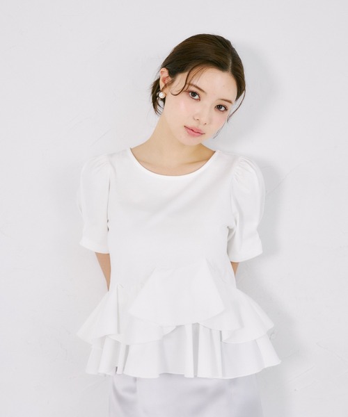 tocco closet(トッコ クローゼット)の「UVカット異素材アシメフリルリブカットプルオーバー(Tシャツ/カットソー・レディース・ブラック/ホワイト系/ブラック系/オフホワイト・M)」の8枚目の写真