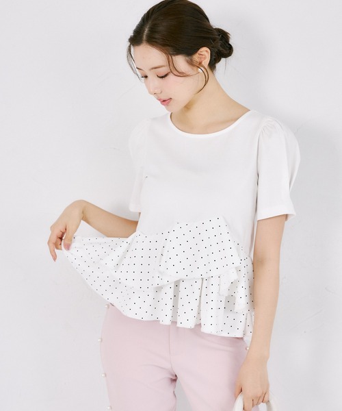 tocco closet(トッコ クローゼット)の「UVカット異素材アシメフリルリブカットプルオーバー(Tシャツ/カットソー・レディース・ブラック/ホワイト系/ブラック系/オフホワイト・M)」の14枚目の写真