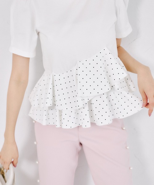 tocco closet(トッコ クローゼット)の「UVカット異素材アシメフリルリブカットプルオーバー(Tシャツ/カットソー・レディース・ブラック/ホワイト系/ブラック系/オフホワイト・M)」の17枚目の写真