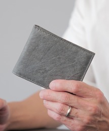 NEUTRAL POSITION（ニュートラルポジション）の「スマートウォレット 二つ折り財布（財布）」