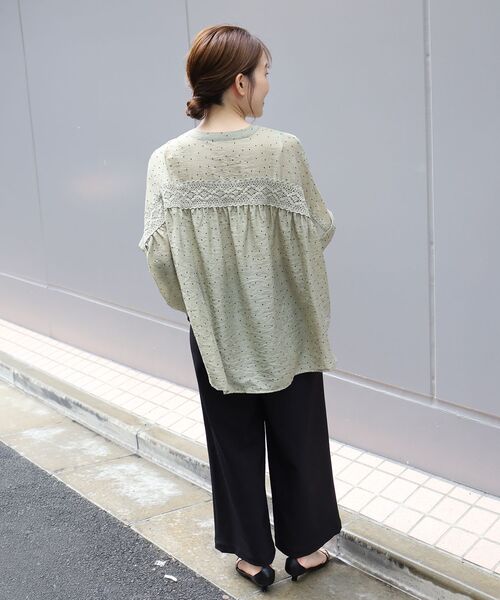 le.coeur blanc（ルクールブラン）の「フロッキードットバックレースギャザーブラウス（シャツ/ブラウス・レディース・ブラック系その他/ブラウン系その他2/ベージュ系その他2・38）」の8枚目の写真