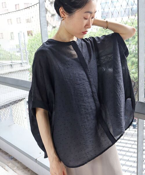 le.coeur blanc（ルクールブラン）の「フロッキードットバックレースギャザーブラウス（シャツ/ブラウス・レディース・ブラック系その他/ブラウン系その他2/ベージュ系その他2・38）」の19枚目の写真