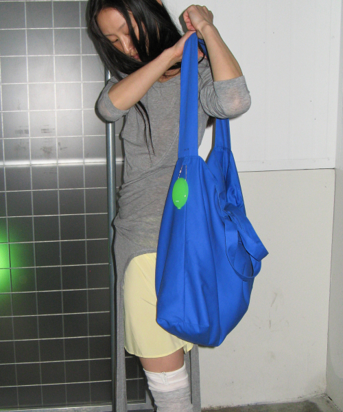 POTE（ポテ）の「0015 3-Way Cross Bag_Classic Blue（エコバッグ/サブバッグ・レディース・その他・FREE）」の3枚目の写真