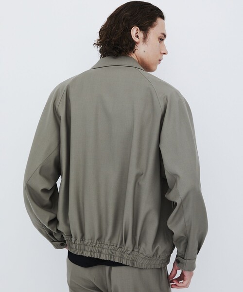 UNITED TOKYO(ユナイテッドトウキョウ)の「【数量限定】Super120s WOOL SERGE BLOUSON(その他アウター・メンズ・ブラック/グレー系その他/ダークグレー・1/2)」の6枚目の写真
