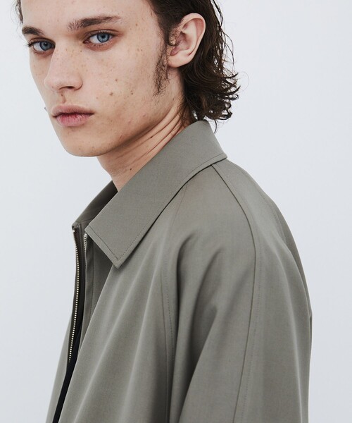 UNITED TOKYO(ユナイテッドトウキョウ)の「【数量限定】Super120s WOOL SERGE BLOUSON(その他アウター・メンズ・ブラック/グレー系その他/ダークグレー・1/2)」の4枚目の写真