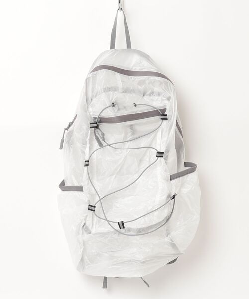 BROKEN BASE（ブロークンベース）の「Ripstop Sheer Compact Backpack / リップストップシアーコンパクトバックパック（バックパック/リュック・メンズ・ホワイト/チャコールグレー・フリー）」の11枚目の写真