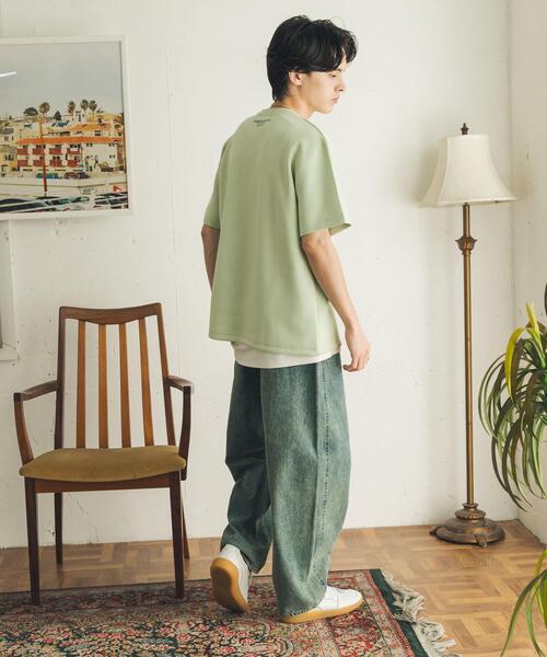 SENSE OF PLACE by URBAN RESEARCH(センスオブプレイスバイアーバンリサーチ)の「『別注』『イージーケア/吸水速乾/接触冷感』ART T-SHIRTS A(davinci)(Tシャツ/カットソー・メンズ・ホワイト/ライトカーキ/ライトブルー・MEDIUM/LARGE)」の14枚目の写真