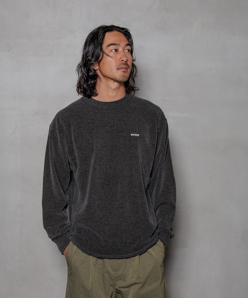 HEREIAM(ヘレイアム)の「【HEREIAM】ユニセックス/ムースモールクルーネックニット(ニット/セーター・メンズ・インディゴブルー/ベージュ系/チャコール・MEDIUM/LARGE)」の8枚目の写真