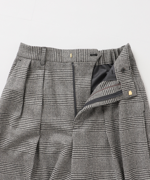 journal standard L'essage（ジャーナルスタンダードレサージュ）の「グレンチェックパンツ（スラックス・レディース・ブラック・38/36）」の2枚目の写真