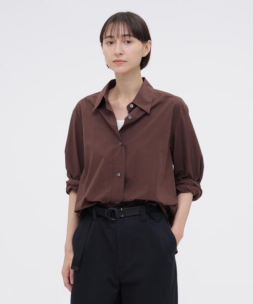MARGARET HOWELL(マーガレットハウエル)の「FINE COUNT COTTON POPLIN(シャツ/ブラウス・レディース・ブラウン・2/1)」の4枚目の写真