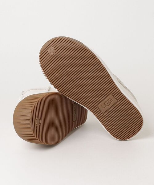 UGG（アグ）の「UGG / アグ：【レディース】W EZ-DUZZIT SUEDE LACE UP：1175120[DEA]（スニーカー・レディース・ホワイト系その他・24cm/24.5cm/25cm）」の4枚目の写真