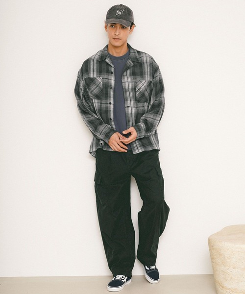 BAYFLOW(ベイフロー)の「【ストレッチ・軽量】ワイドバレルカーゴパンツ(カーゴパンツ・メンズ・ブラック/カーキ/グレー・MEDIUM/LARGE)」の10枚目の写真
