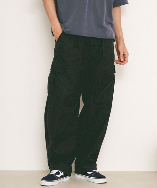 BAYFLOW(ベイフロー)の「【ストレッチ・軽量】ワイドバレルカーゴパンツ(カーゴパンツ・メンズ・ブラック/カーキ/グレー・MEDIUM/LARGE)」の14枚目の写真