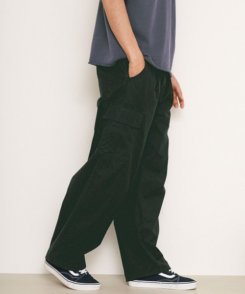 BAYFLOW(ベイフロー)の「【ストレッチ・軽量】ワイドバレルカーゴパンツ(カーゴパンツ・メンズ・ブラック/カーキ/グレー・MEDIUM/LARGE)」の15枚目の写真