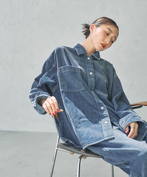 LEPSIM(レプシィム)の「MOUL/デニム長袖シャツ 582340(シャツ/ブラウス・レディース・ネイビー/グレー/ブルー・FREE)」の22枚目の写真