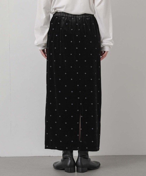 Gready Brilliant(グレディブリリアン)の「ベロア刺繍タイトスカート(スカート・レディース・ブラック・FREE)」の16枚目の写真