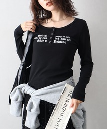 テレコロゴヘンリーネックロングスリーブTシャツ