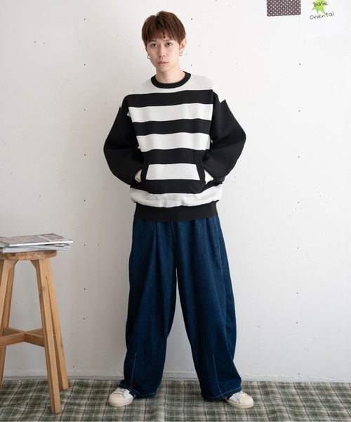 bashful base Oriental（バッシュフルベースオリエンタル）の「【bbO】ビッグシルエットワイドボーダーニットトップス（ニット/セーター・メンズ・オフホワイト/ブラウン/ブラック・MEDIUM/LARGE）」の10枚目の写真