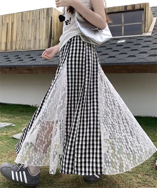 FREE STYLISTS(フリー スタイリスト)の「韓国風レース切り替えギンガムチェックロングスカート(スカート・レディース・ブルー/ブラック/レッド・M/L)」の13枚目の写真