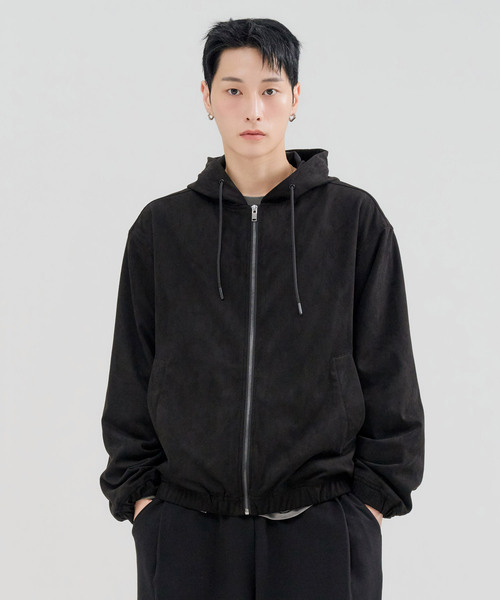 CHASECULT(チェイスカルト)の「メンズ スエード フードジャンパー-FERK4112B03(パーカー・メンズ・ブラック・95/100/105)」の1枚目の写真