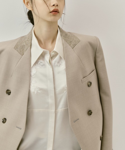 FETICO(フェティコ)の「【FETICO/フェティコ】《STUDIOUS別注》 EMBROIDERY SATIN SHIRT(シャツ/ブラウス・レディース・ホワイト/ブラック・FREE)」の21枚目の写真