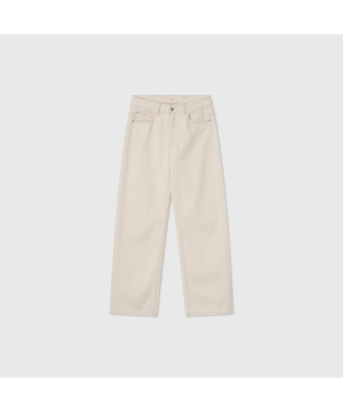 LOOKAST(ルックキャスト)の「101 ESSENTIALS カラー ストレートフィットデニムパンツ_IVORY / 101 ESSENTIAL COLOR STRAIGHT DENIM PANTS_IVORY(デニムパンツ・レディース・アイボリー・SMALL/MEDIUM)」の1枚目の写真