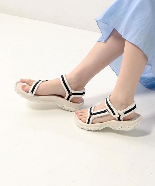 Teva（テバ）の「＜Teva（テバ）＞ハリケーン ストライプ（サンダル・レディース・ホワイト・38/36/37/35）」の10枚目の写真