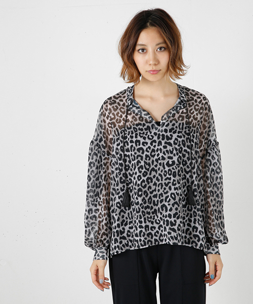 moussey マウジー LEOPARD SHEER ブラウス 新品未使用 豹柄 MOUSSY（マウジー）の「LEOPARD SHEER ブラウス（シャツ