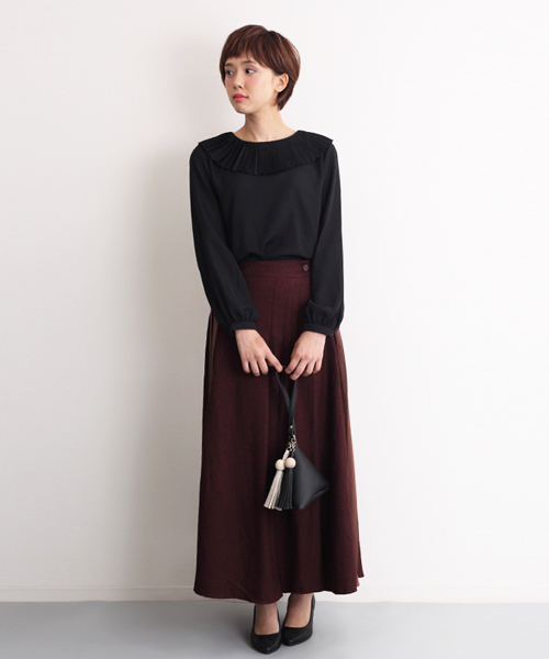 merlot plus(メルロープリュス)の「ウッドボールタッセル付き三角バッグ2172(ハンドバッグ・レディース・グレー/ブラック/ベージュ/ピンク/アイボリー・FREE)」の12枚目の写真