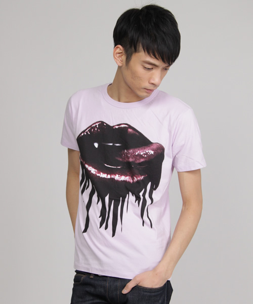 MILKBOY（ミルクボーイ）の「LIPPS TEE（Tシャツ/カットソー・メンズ・ホワイト/ブラック/パープル・SMALL/MEDIUM）」の3枚目の写真