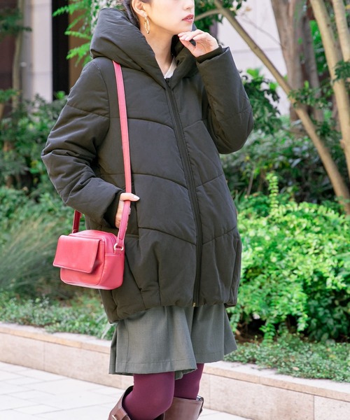 osharewalker(オシャレウォーカー)の「『コクーンショールカラー中綿ブルゾン』(ブルゾン・レディース・ブラック・2/1)」の17枚目の写真