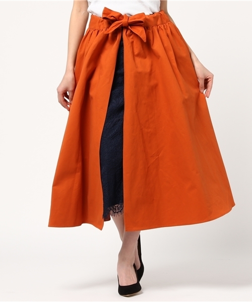 Ameri（アメリ）の「【STUDIOUS×AMERI】別注NATALIE 2WAY FLARE SKIRT（スカート・レディース・オレンジ/ネイビー・FREE）」の15枚目の写真
