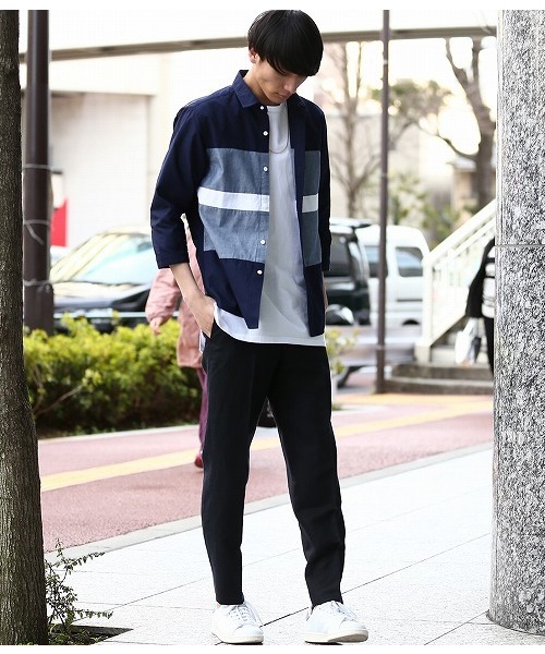 JUNRED(ジュンレッド)の「オックスパネル7分袖シャツ(シャツ/ブラウス・メンズ・オフホワイト/サックスブルー/ネイビー・LL/L/S/M)」の10枚目の写真