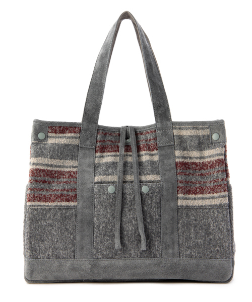 PORTER（ポーター）の「White Mountaineering×PORTER RING YARN BLANKET BORDER TOTE BAG（トートバッグ・メンズ・チャコールグレー/ブラウン・ONE SIZE）」の2枚目の写真