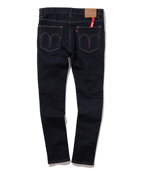 glamb（グラム）の「Sandy skinny denim（デニムパンツ・メンズ・インディゴブルー/ブラック・4/1/3/2/0）」の5枚目の写真