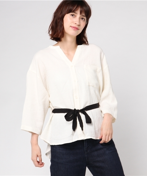 LBC（エルビーシー）の「ウエストリボンブラウス                   （シャツ/ブラウス・レディース・ベージュ/ホワイト/グリーン・LARGE/MEDIUM）」の12枚目の写真