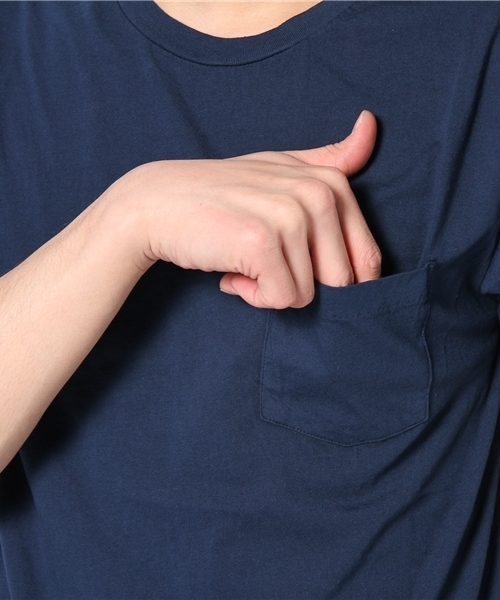 AMERICAN RAG CIE（アメリカンラグシー）の「VELVA SHEEN×AMERICAN RAG CIE ヴェルバ　シーン / 108-VVS-PKT TEE2（Tシャツ/カットソー・メンズ・ホワイト/ブラウン/ネイビー/マスタード/レッド・SMALL/MEDIUM/LARGE）」の10枚目の写真