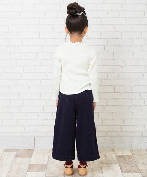 apres les cours(アプレレクール)の「衿メロウリブニットTシャツ(Tシャツ/カットソー・キッズ・グレー/ダークグリーン/ベビーピンク/オフホワイト/ベージュ/ブラック・110/130/100/120/90/140/80)」の19枚目の写真