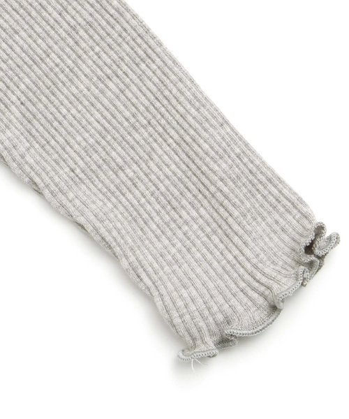 apres les cours(アプレレクール)の「衿メロウリブニットTシャツ(Tシャツ/カットソー・キッズ・グレー/ダークグリーン/ベビーピンク/オフホワイト/ベージュ/ブラック・110/130/100/120/90/140/80)」の17枚目の写真