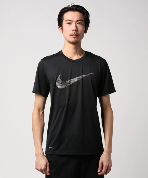 NIKE DRI-FIT レジェンド カモ ロゴ Tシャツ NIKE DRI-FIT レジェンド カモ ロゴ Tシャツ