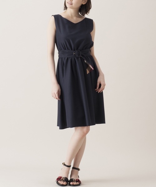 BLUE LABEL CRESTBRIDGE（ブルーレーベルクレストブリッジ）の 