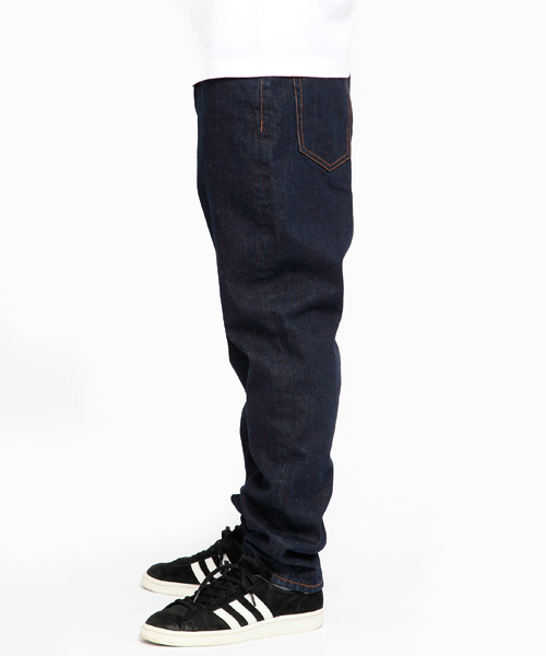 XLARGE（エクストララージ）の「CUSTOM  FIT JEAN（デニムパンツ・メンズ・インディゴブルー・30inch/32inch/34inch/36inch）」の3枚目の写真