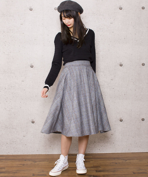 LUGG NAGG(ラグナグ)の「【Jewelobe/ ジュエローブ】タック編み Vネックニットトップス(ニット/セーター・レディース・ブラック/レッド/ブルー/グリーン・FREE)」の8枚目の写真
