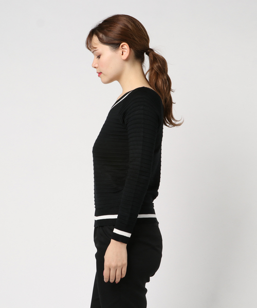 LUGG NAGG(ラグナグ)の「【Jewelobe/ ジュエローブ】タック編み Vネックニットトップス(ニット/セーター・レディース・ブラック/レッド/ブルー/グリーン・FREE)」の15枚目の写真