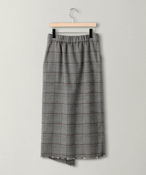 BEAUTY&YOUTH UNITED ARROWS（ビューティーアンドユースユナイテッドアローズ）の「BY チェックアシンメトリータイトスカート ◆（スカート・レディース・グレー・MEDIUM/SMALL）」の2枚目の写真