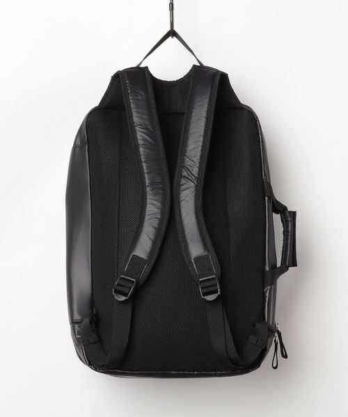 CALVIN KLEIN PERFORMANCE（カルバンクラインパフォーマンス）の「モデュラー バックパック（バックパック/リュック・メンズ・ブラック・FREE）」の2枚目の写真